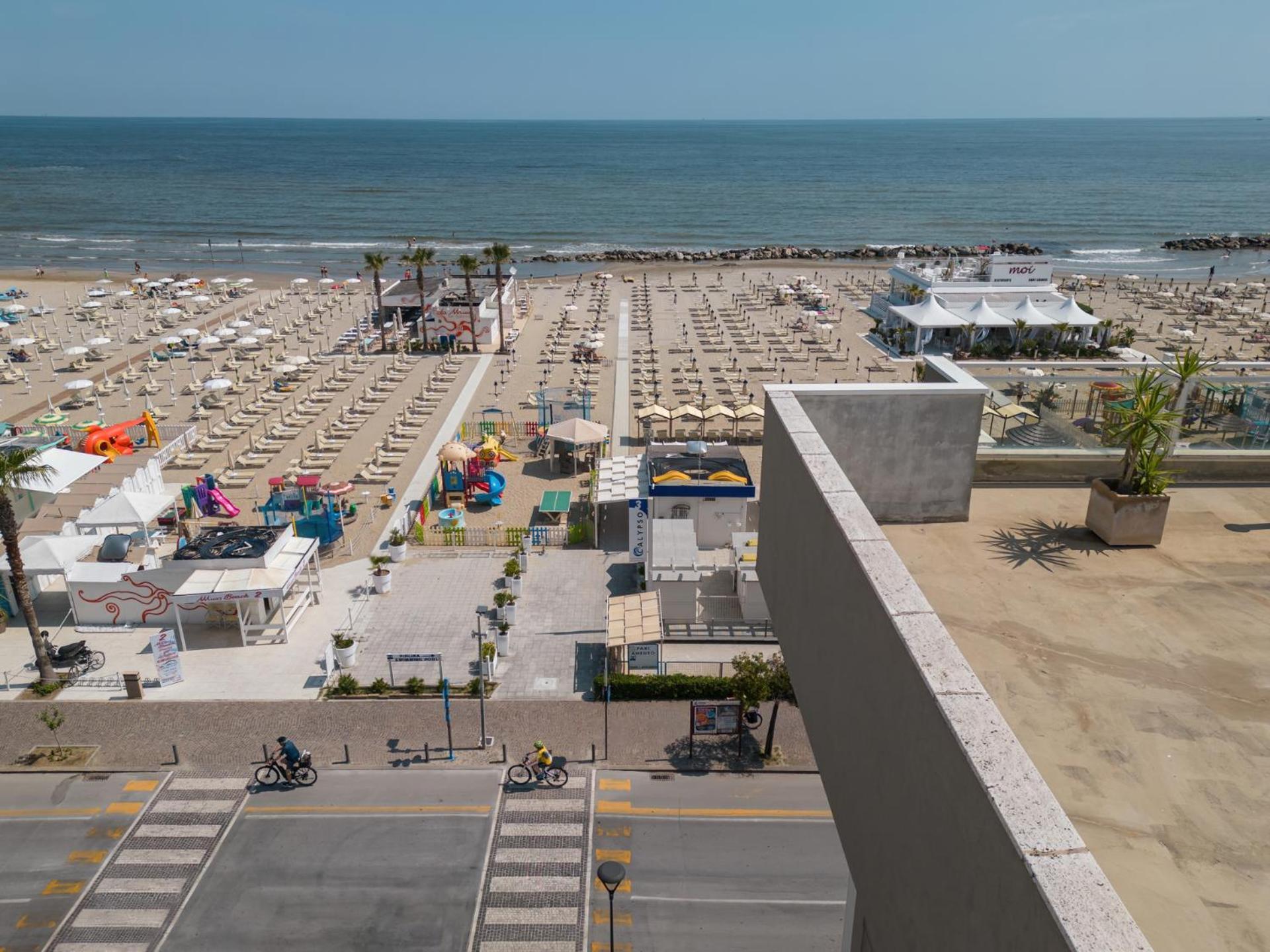 Hotel Augustus- Davanti A Noi C'E Solo Il Mare Misano Adriatico Exteriér fotografie